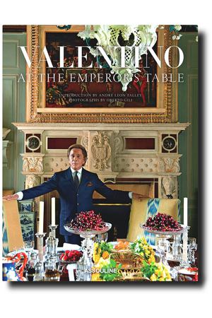 Valentino: At the Emperor’s Table Книга