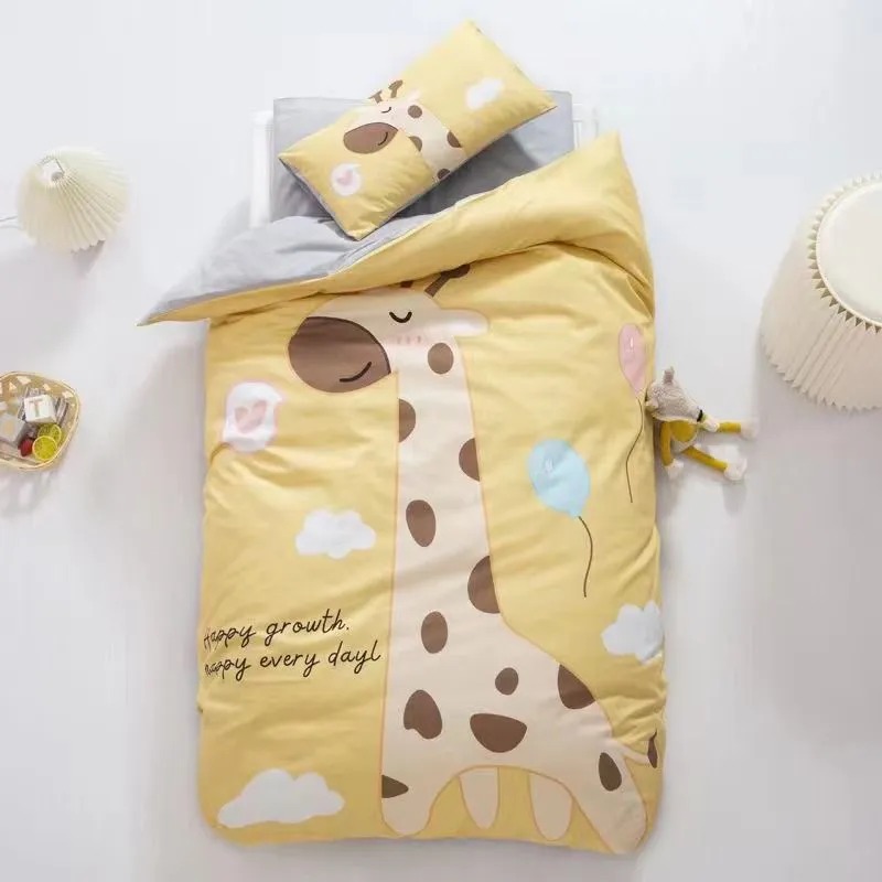 Где купить Комплект детского постельного белья Wonne Traum стандарт "Giraffe" для малышей Wonne Traum 