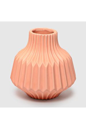 Ваза S&A Ceramic граненая розовая 10х10х12 см