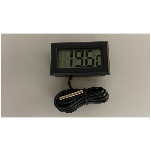 Где купить Измеритель температуры с выносным датчиком встраеваемый (термометр) НТ-1 Black провод 1 метр Без бренда 